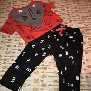 2 Unisex Infant Outfits Like New